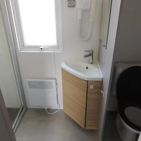 Mobil-home 3 Ch 2 Sdb Vue Dune Et Foret Acces Ocean Dans Avec Parc Aquatique مكان تخييم لا توربال